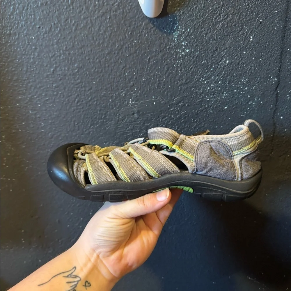 Kids Keen Outdoor Waterproof Adventure Sandals - Gray, Green and Black